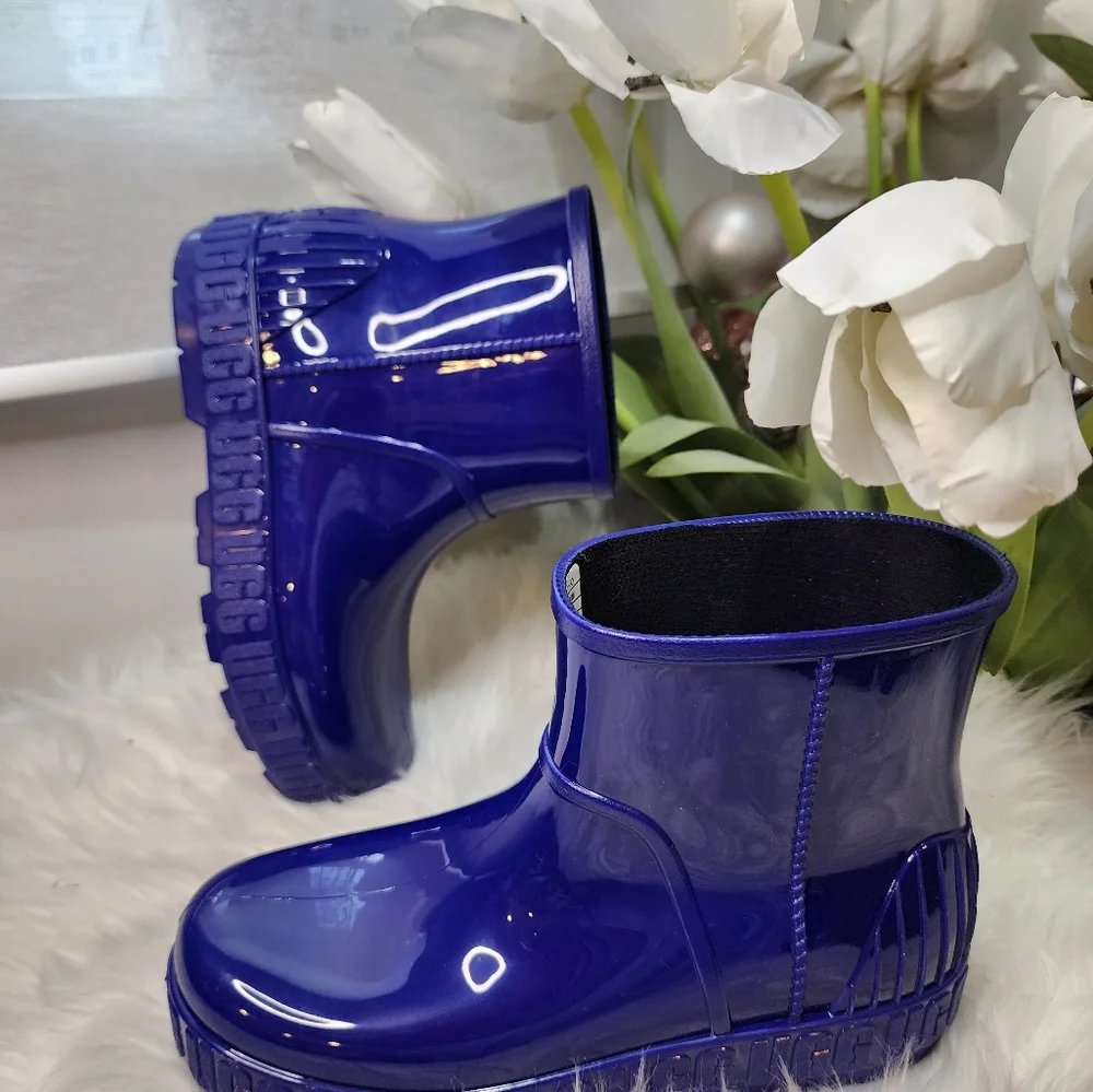 Ugg Drizlita Waterproof Rain Booties new